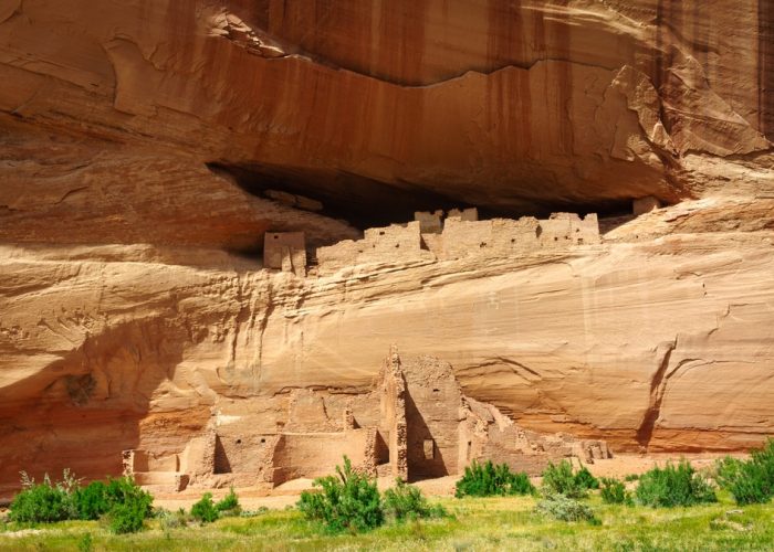 Dwellings,At,Canyon,De,Chelly,National,Monument
