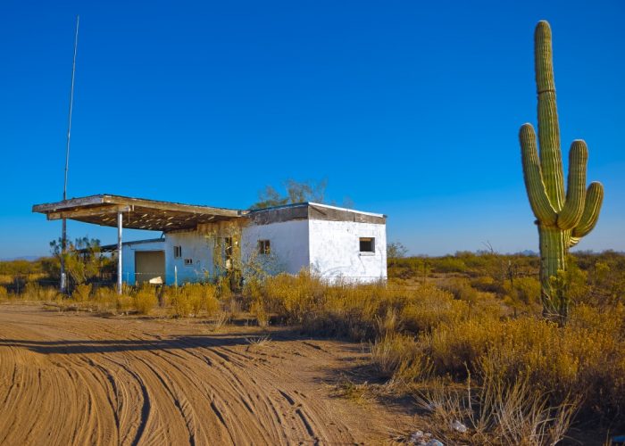 The,Ghostly,Remains,Of,An,Abandoned,Gas,Station,At,The